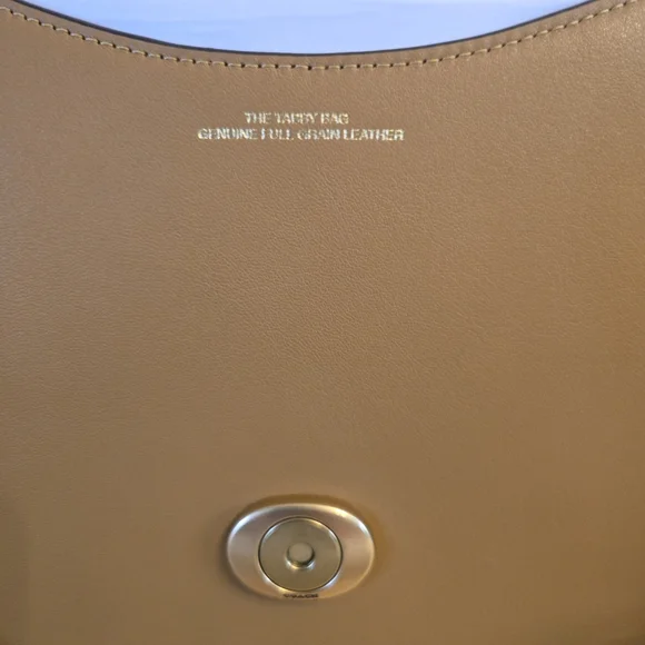 Coach Chain Tabby 30 In Honey Brown. - Picture 3 of 8